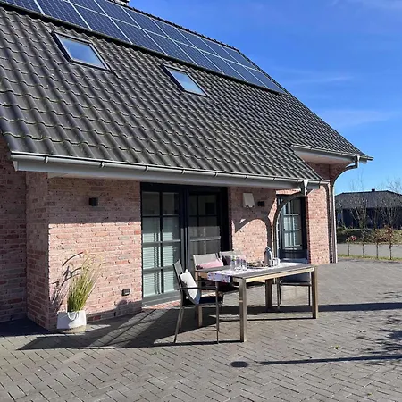 Ferienwohnung Lake House Mit Fruehstueck -Hunde Willkommen- *